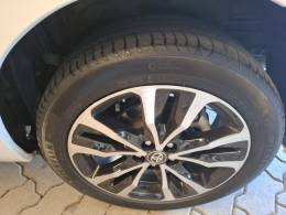 TOYOTA - COROLLA - 2018/2018 - Branca - R$ 99.000,00