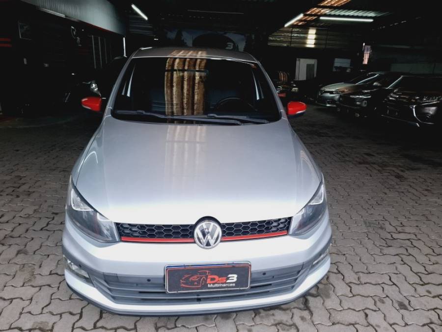 VOLKSWAGEN - FOX - 2016/2016 - Prata - R$ 53.900,00