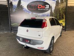 FIAT - PUNTO - 2015/2015 - Branca - R$ 42.900,00