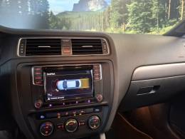 VOLKSWAGEN - JETTA - 2018/2018 - Branca - R$ 89.500,00