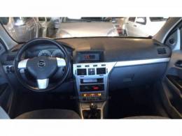 CHEVROLET - VECTRA - 2006/2006 - Prata - R$ 32.900,00