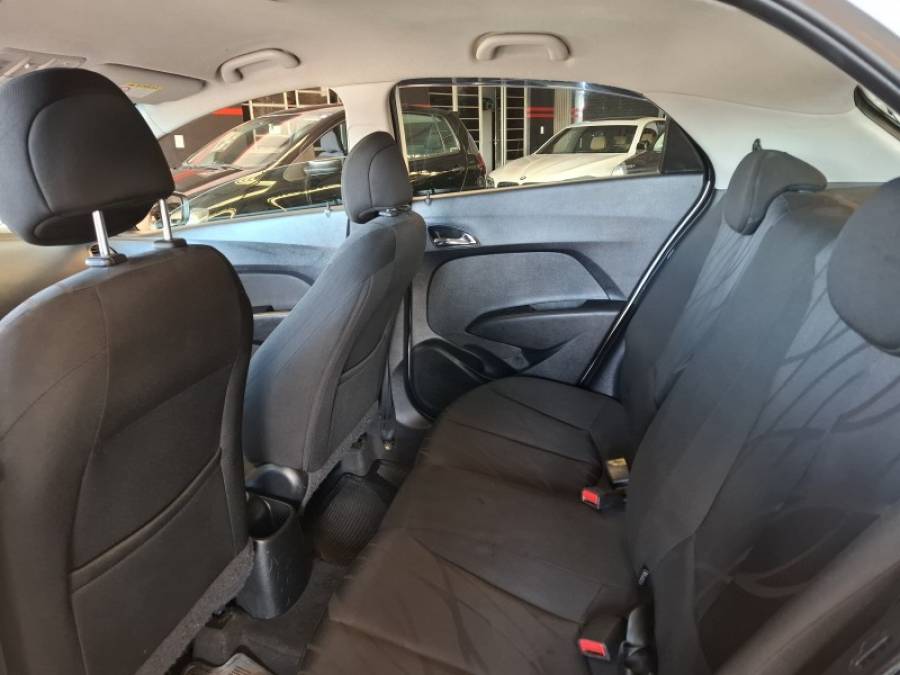 HYUNDAI - HB20 - 2015/2015 - Branca - R$ 43.900,00
