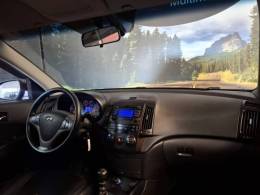 HYUNDAI - I30 CW - 2011/2011 - Preta - R$ 41.900,00