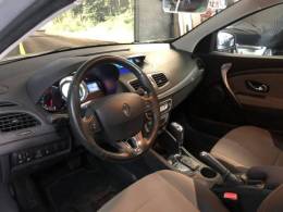 RENAULT - FLUENCE - 2017/2017 - Prata - R$ 58.900,00