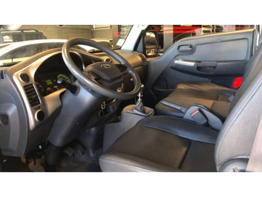 KIA MOTORS - BONGO - 2023/2023 - Branca - R$ 151.000,00