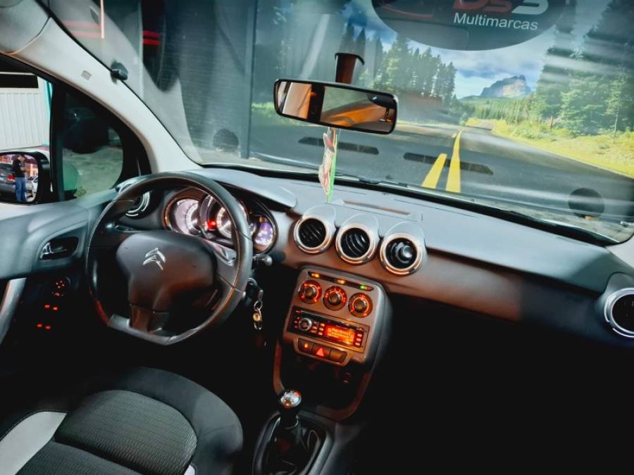 CITROËN - C3 - 2016/2016 - Branca - R$ 43.900,00