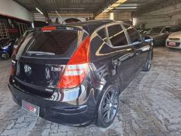 HYUNDAI - I30 - 2011/2011 - Preta - R$ 37.900,00