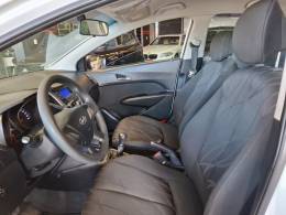 HYUNDAI - HB20 - 2015/2015 - Branca - R$ 43.900,00