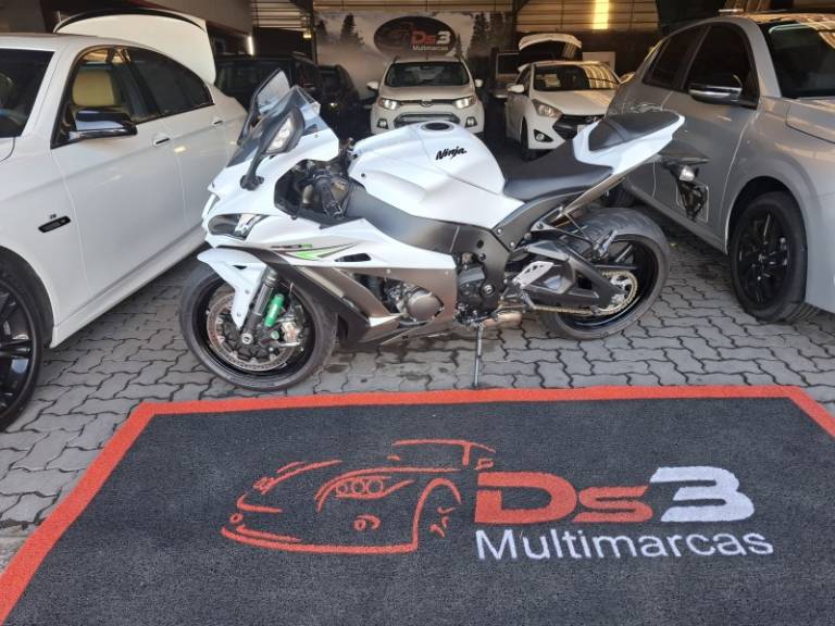 KAWASAKI - NINJA ZX-10R - 2017/2017 - Branca - R$ 69.000,00