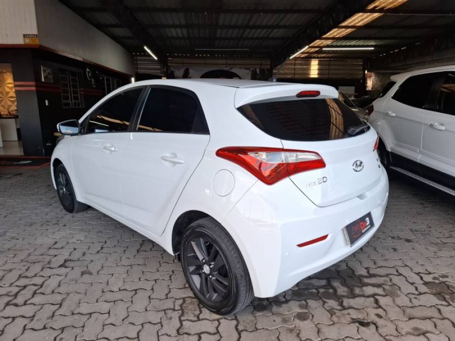 HYUNDAI - HB20 - 2014/2014 - Branca - R$ 50.900,00