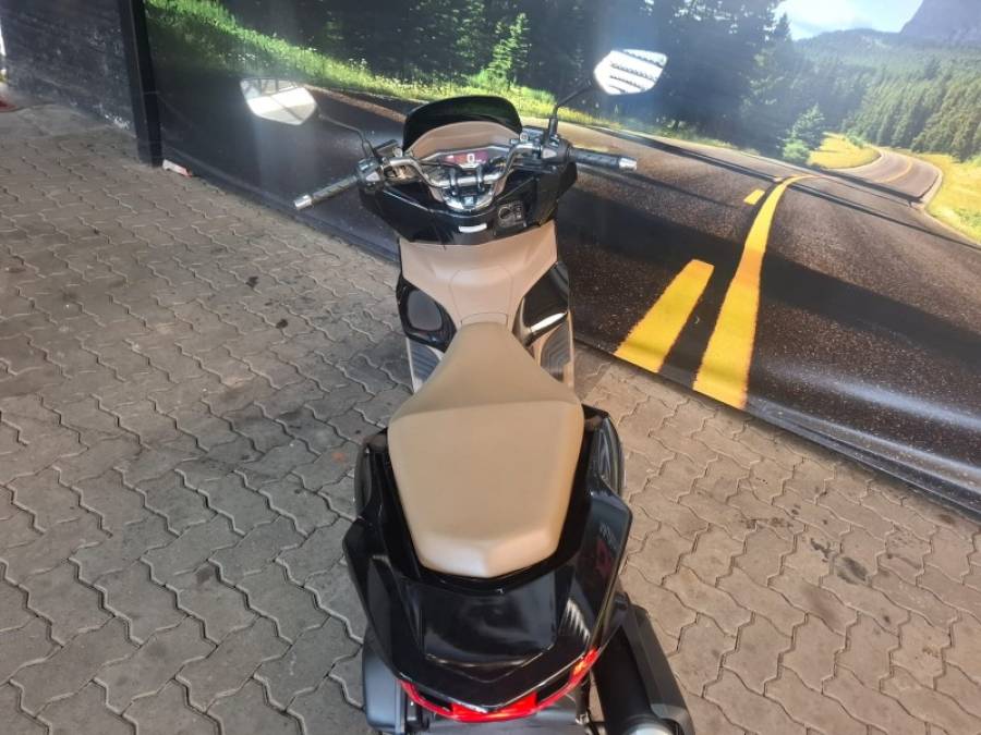 HONDA - PCX - 2026/2026 - Preta - R$ 23.900,00