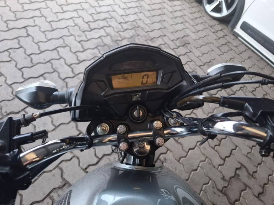 HONDA - CG 160 - 2022/2022 - Prata - R$ 16.900,00